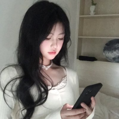 会画少年的天空